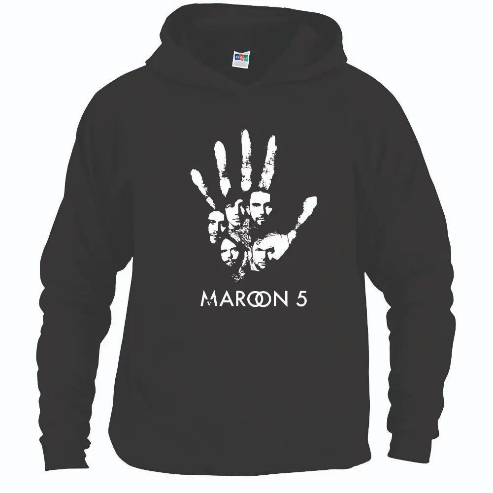 Buzo negro unisex con capota y bolsillo canguro estampado con la huella de mano artística y rostros de los integrantes de Maroon 5 en color blanco.